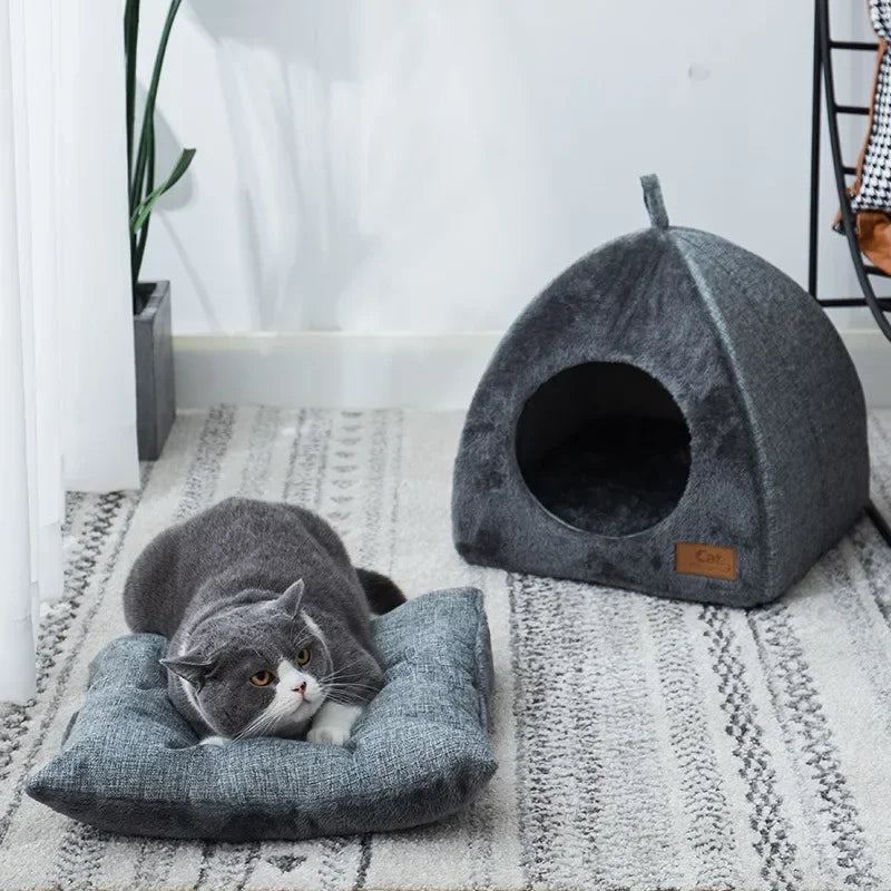 Nid Douillet pour chat avec chat gris